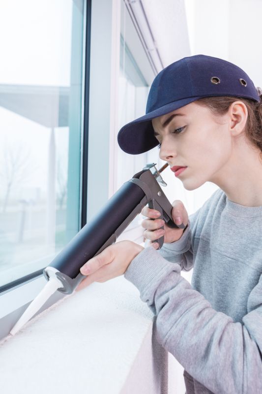 Local Sink Caulking pros at work